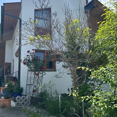 Quarto em Acomodações Particulares Bijou Ii - Mansarde W Mountain View *